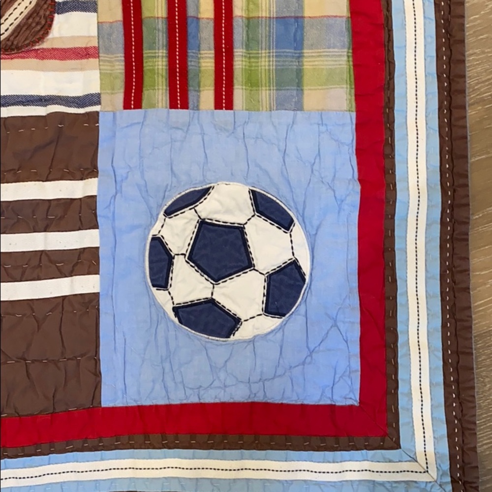 Pottery Barn Kids “JV Sports” nursery quilt - Picture 4 of 9